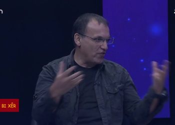 – Zeynep Enhas İle Çaxa We Bi Xêr Programının Konukları Gazeteci Şükrü Yıldız Ve Murat Öztürk