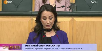 – DEM PARTİ EŞ GENEL BAŞKANI TÜLAY HATİMOĞULLARI KONUŞUYOR
– DEM PARTİ GRUP TOPLANTISI